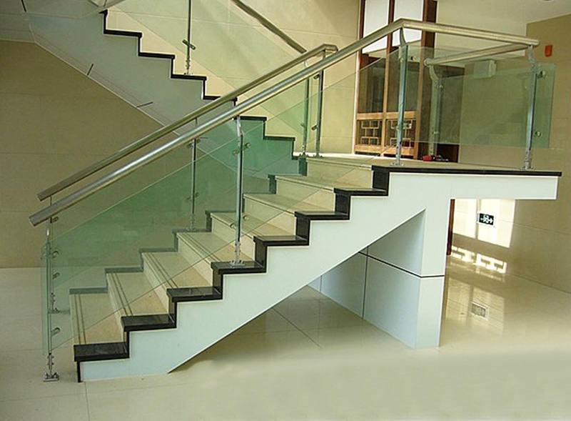 �����¥������